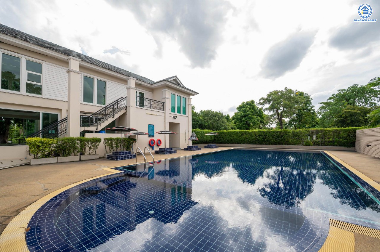 บ้านมือสองตกแต่งใหม่  โครงการ ธารา ราชพฤกษ์-ปิ่นเกล้า บ้านสวย พร้อมอยู่ เนื้อที่ 88.2 ตร.ว. ฟังก์ชัน 3 ห้องนอน 4 ห้องน้ำ 1 ห้องแม่บ้าน จอดรถได้ 2 คัน บนทำเลเชื่อมต่อถนนกาญจนาภิเษก ใกล้รถไฟฟ้าสายสีแดง "สถานีตลิ่งชัน" และจุดขึ้นทางด่วน "ศรีรัช" รายล้อมด้วยสิ่งอำนวยความสะดวกครบครัน